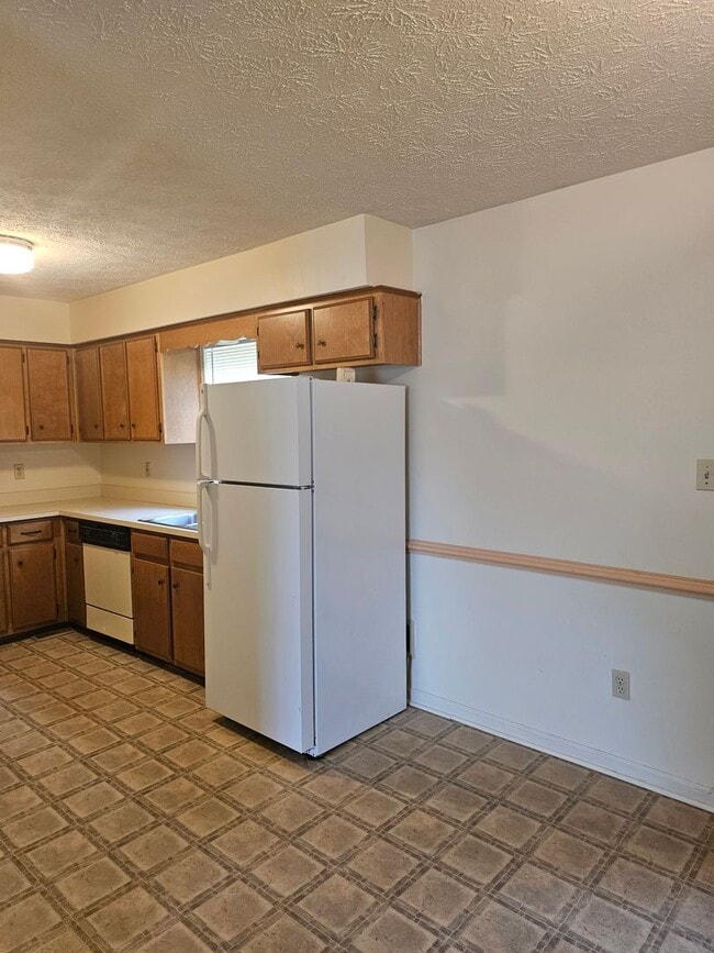 Building Photo - 2 Langille Ct