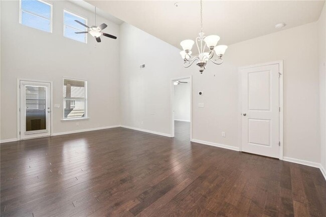 Building Photo - 3554 Village Enclave Ln