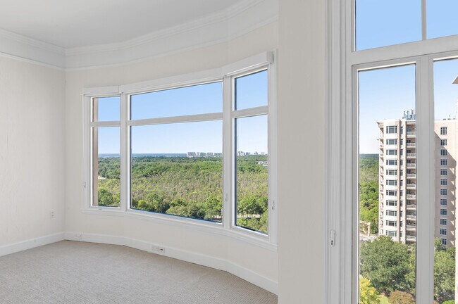 Building Photo - 400 Kelly Plantation Dr