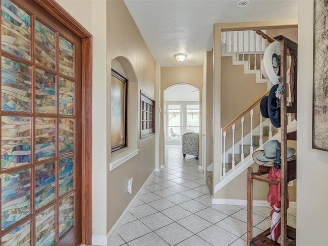 Building Photo - 8422 Tavenor Ln