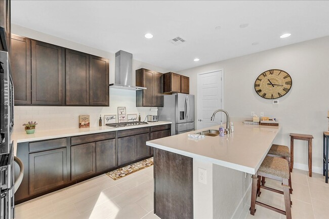 Building Photo - Experience True Luxury Living In The Heart Of Summerlin