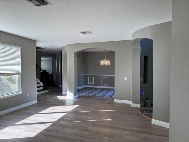 Building Photo - 3699 Heirloom Rose Pl