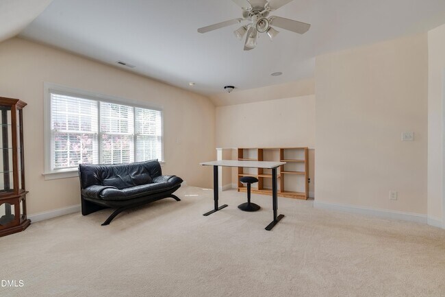 Building Photo - 117 Buckhurst Dr