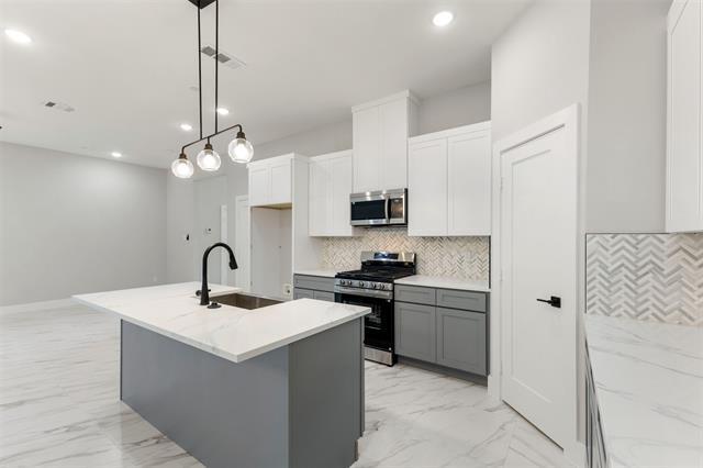 Building Photo - 2378 Usman Dr