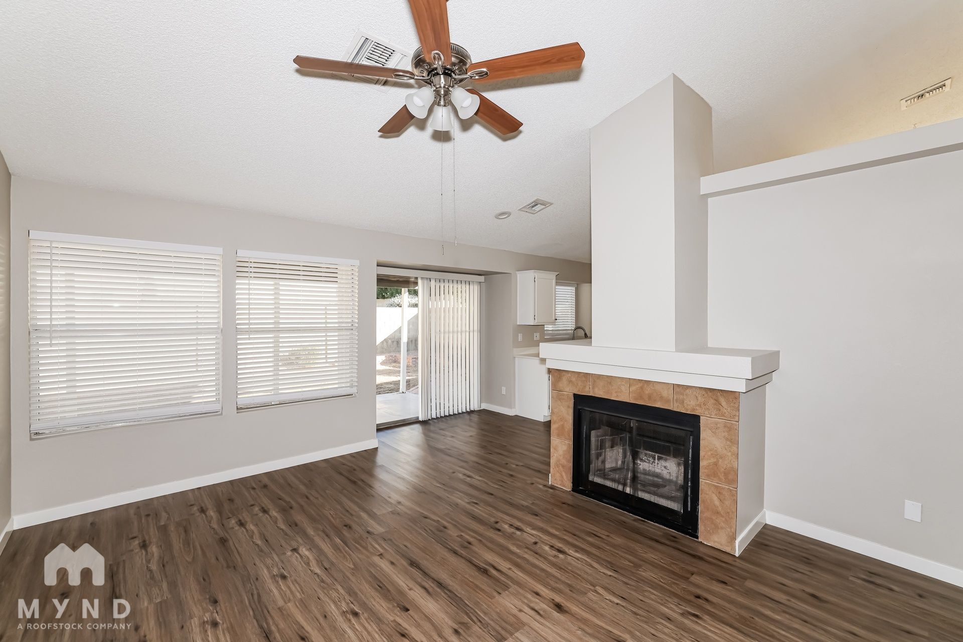 Building Photo - 3432 E Tonto Ln