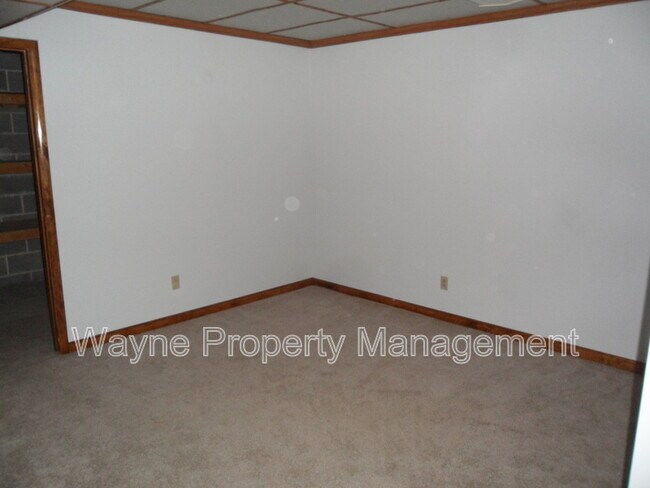 Building Photo - 112 Virginia Ave