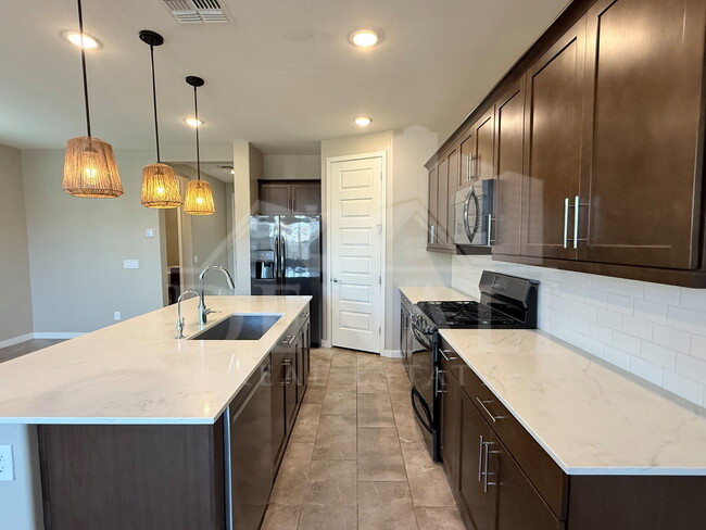 Building Photo - 651 N Abalone Dr