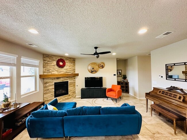 Building Photo - STUNNING Back yard!  Level II EV Charger!