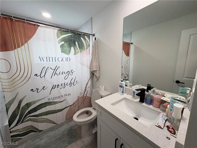 Building Photo - 2606 10th St SW