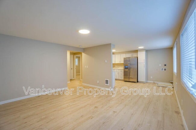 Building Photo - 4420 Gibbons St