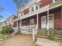Building Photo - 1826 Boas St