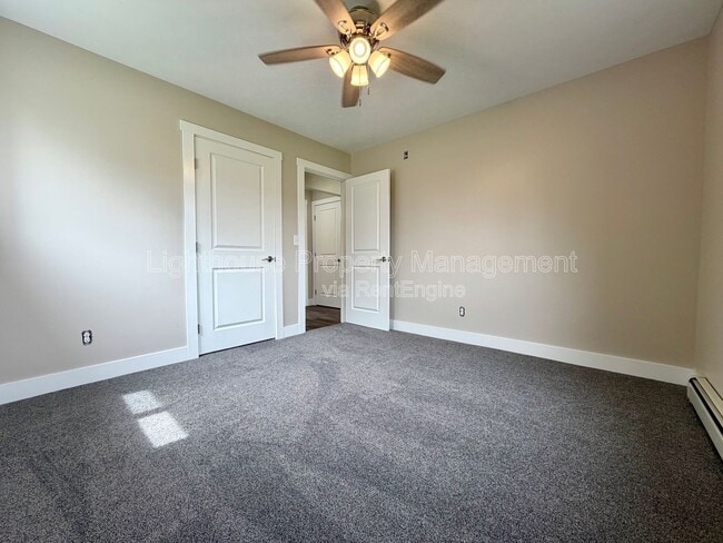 Building Photo - 3253 Charlesgate Ave SW