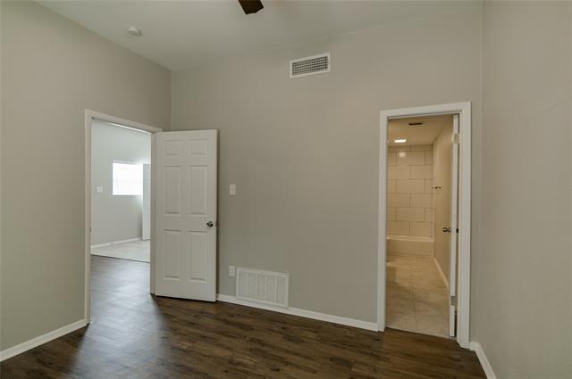 Building Photo - 3025 Sappington Pl