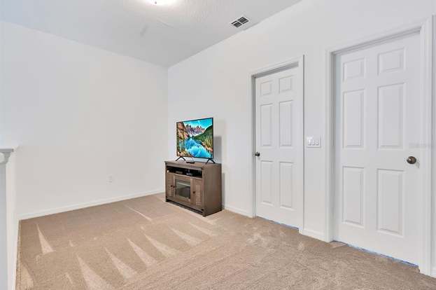 Building Photo - 15691 Willow Arbor Cir