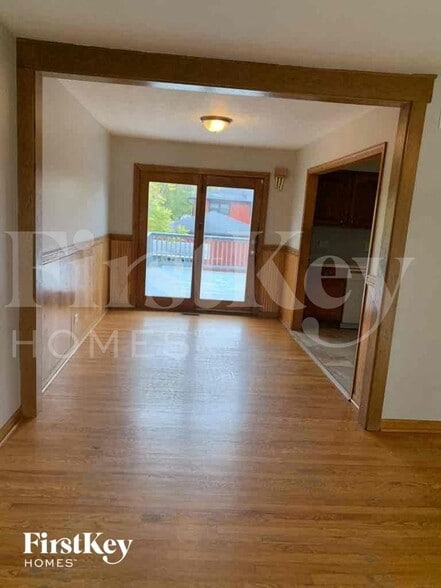 Building Photo - 20037 Orchard Ave