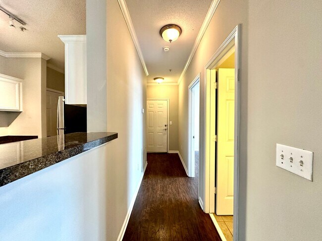 Building Photo - 2 Bedroom, 2 Bath Condo in The Concord West of The Ashley!
