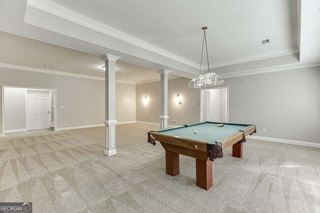 Building Photo - 9345 Riverclub Pkwy