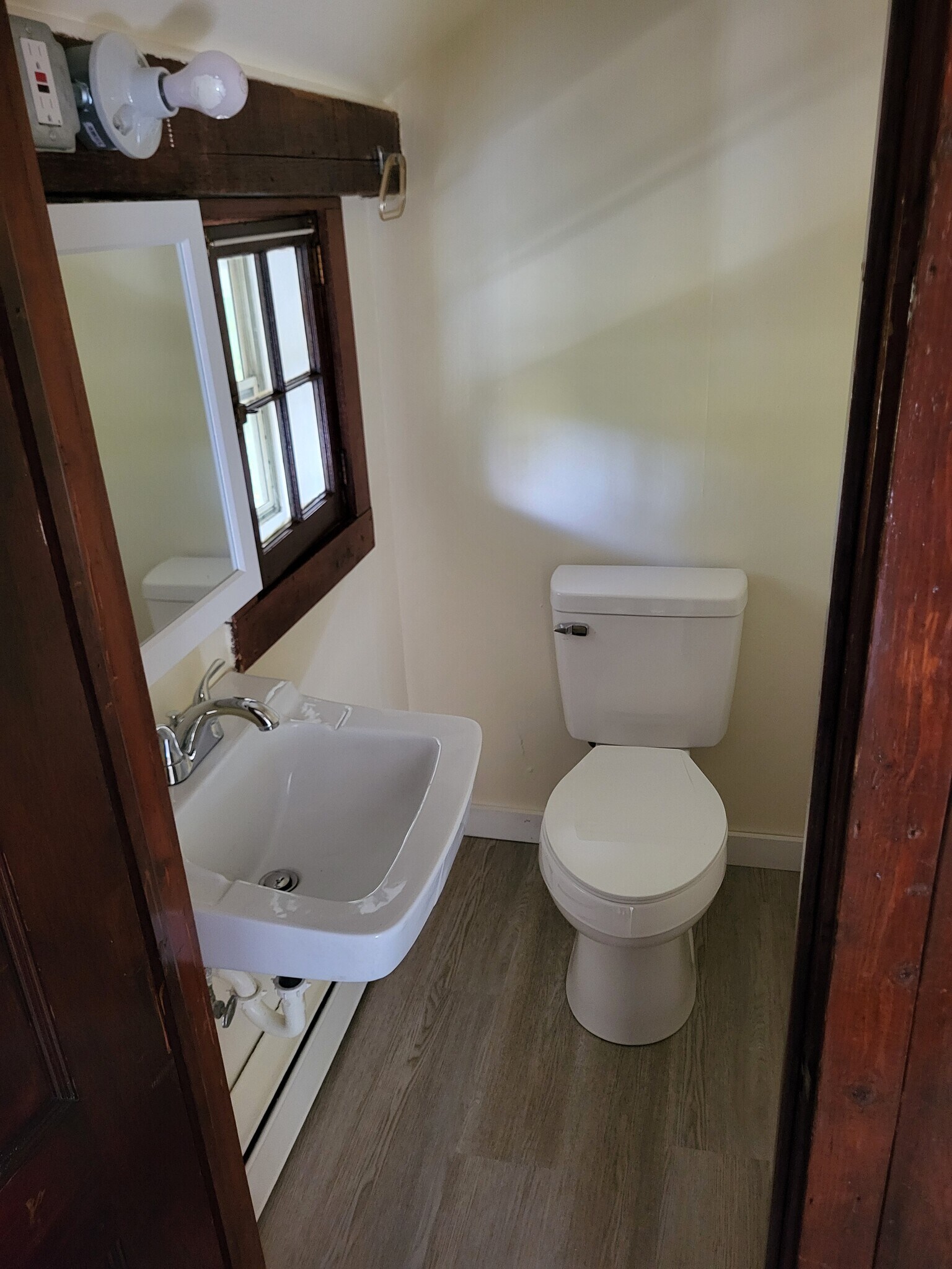 Building Photo - 48 Daniele Dr