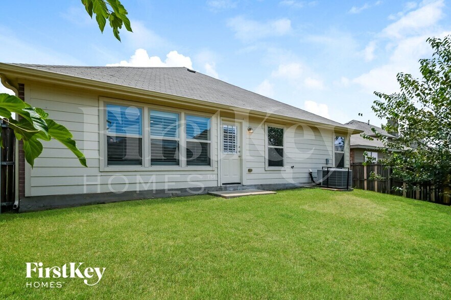 Building Photo - 6049 Horn Cap Dr