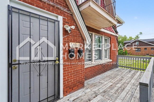 Building Photo - 15710 Northlawn St