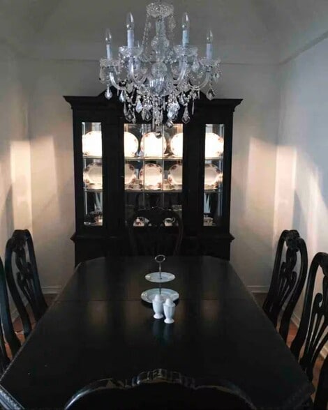 Building Photo - 2724 NW 23rd St