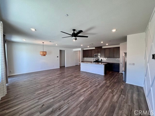 Building Photo - 27082 Nolana Wy