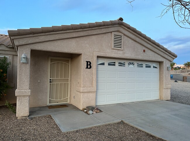 Primary Photo - 2970 Cork Ln