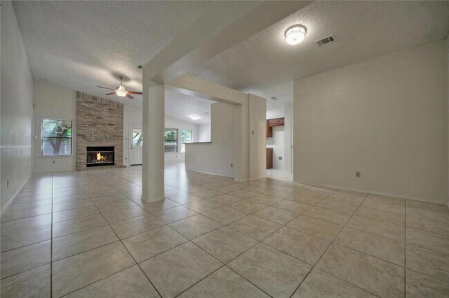 Building Photo - 3103 Pepper Grass Trail