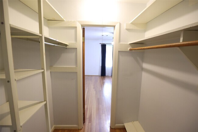 Building Photo - 4018 Nenana Dr