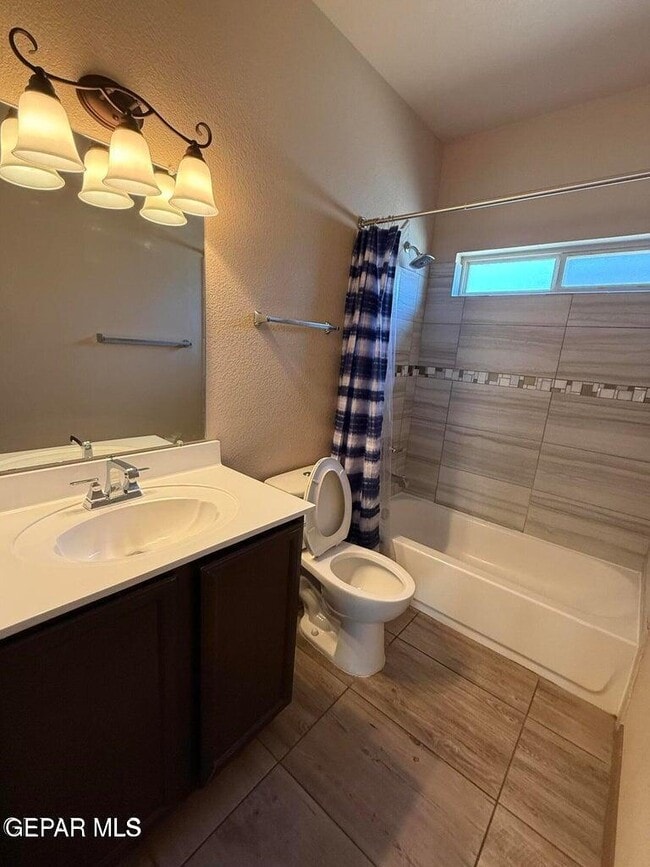 Building Photo - 4941 Ruben Soto