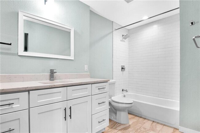 Building Photo - 1748 Ohlen Rd