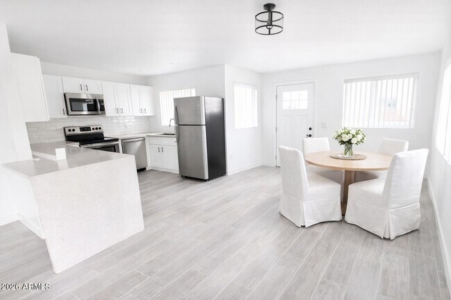 Building Photo - 4613 N 74th St