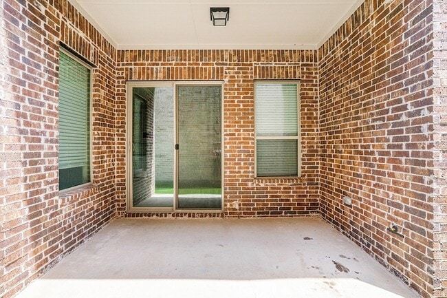 Building Photo - 4618 Marble Cyn Wy