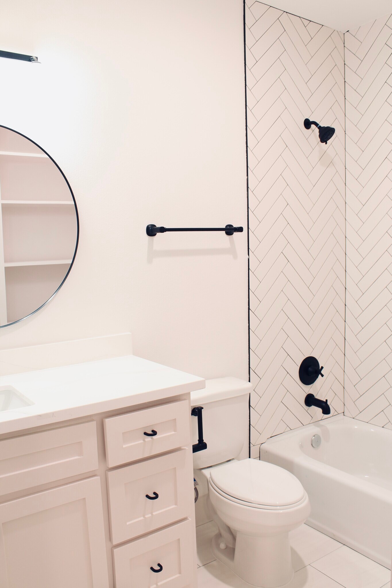 Building Photo - 12204 Hairston Cir