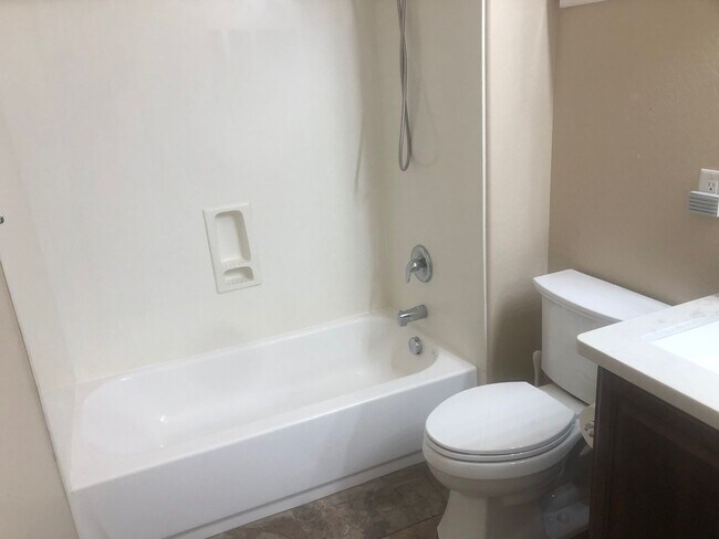 Building Photo - 4 Bedroom home in Queen Creek with Pool