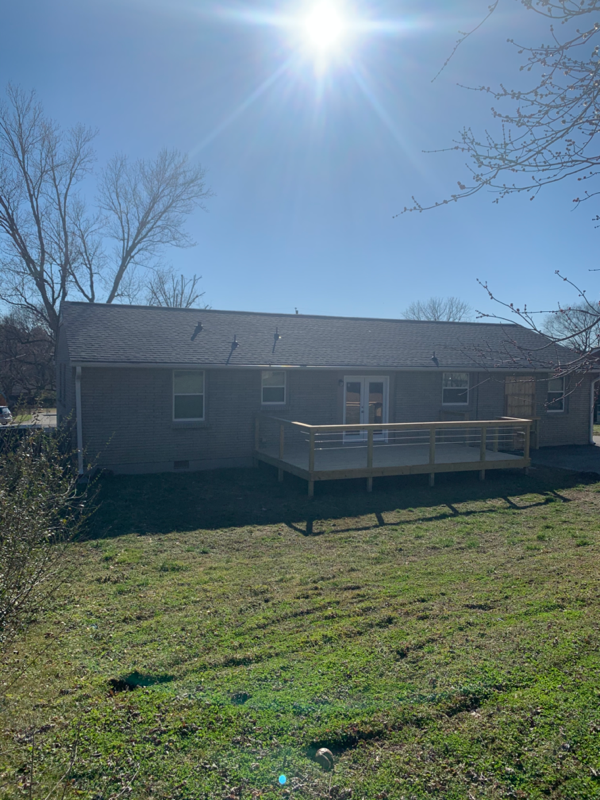 Building Photo - 317 Bonnaridge Dr