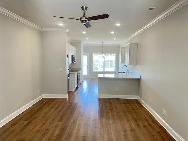 Building Photo - 403 NE Bellingham Dr