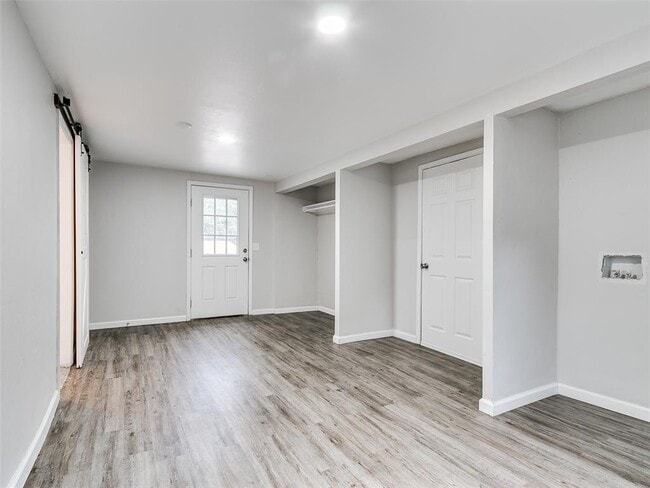 Building Photo - 1429 Casady Ln