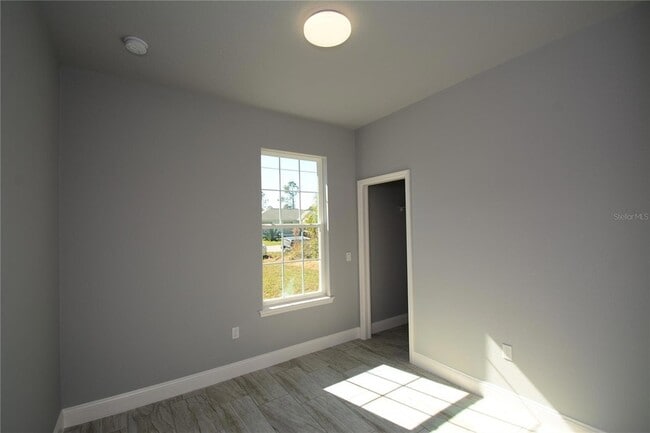 Building Photo - 25 Rosepetal Ln