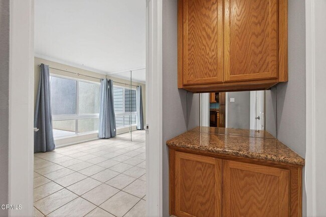 Building Photo - 1+1 Peninsula Condo on the Channel Islands Harbor w/lots of Amenities