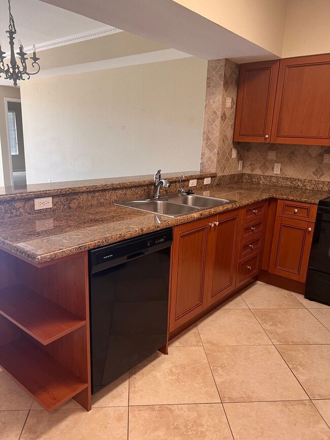 Building Photo - Villagio Rental Available!