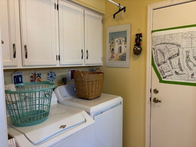 Building Photo - 2502 Leisure World