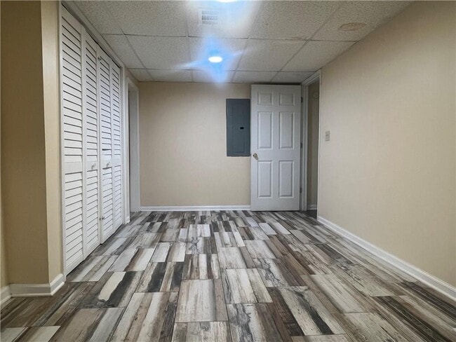 Building Photo - 3125 Brownwood Dr