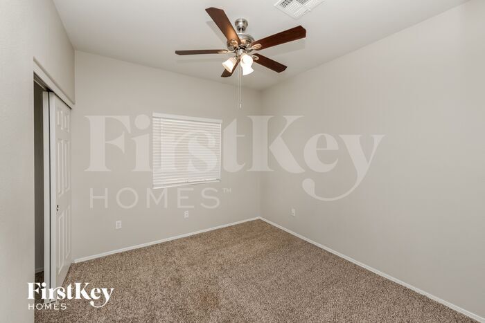 Building Photo - 3016 Myrtle Creek Ct