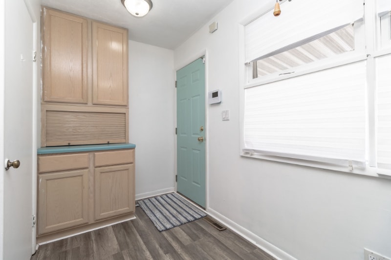 Building Photo - 5035 Norwich Rd