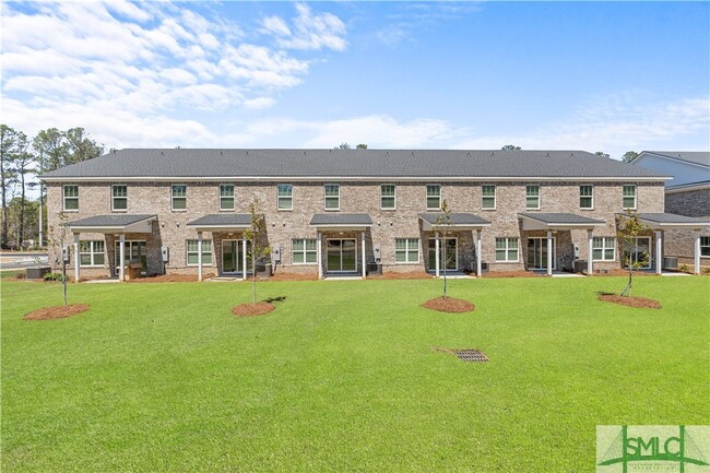 Building Photo - 2589 Harris Trail Rd