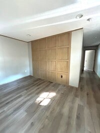 Building Photo - 49 Mindi Ct