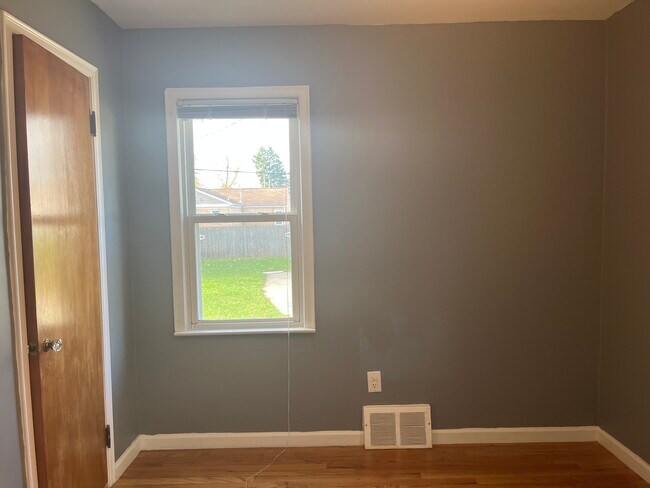 bd1 - 23501 Geneva St