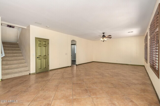 Building Photo - 14823 W Windsor Ave