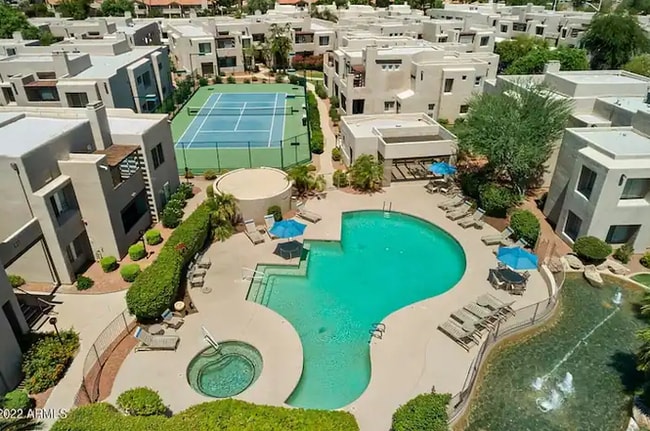 Building Photo - 11260 N 92nd St